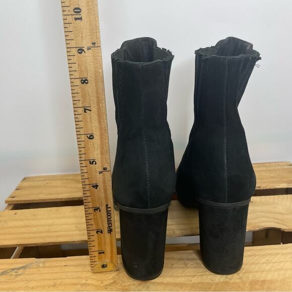 Schutz Fabricia Black Suede Heeled Boots size 10B - Picture 11 of 11